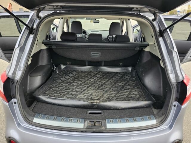 Серый Ниссан Кашкай, объемом двигателя 1.6 л и пробегом 143 тыс. км за 10500 $, фото 15 на Automoto.ua