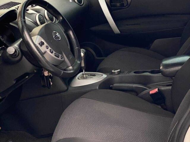 Серый Ниссан Кашкай, объемом двигателя 2 л и пробегом 174 тыс. км за 7490 $, фото 10 на Automoto.ua