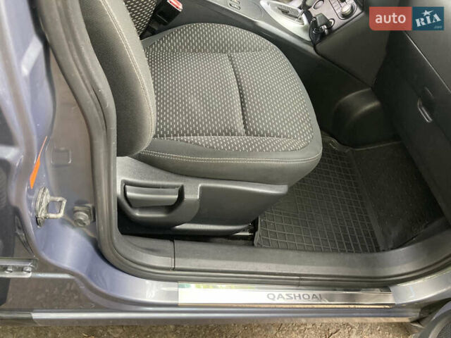 Серый Ниссан Кашкай, объемом двигателя 2 л и пробегом 222 тыс. км за 7850 $, фото 28 на Automoto.ua