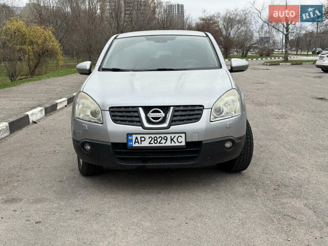 Серый Ниссан Кашкай, объемом двигателя 2 л и пробегом 130 тыс. км за 8200 $, фото 3 на Automoto.ua