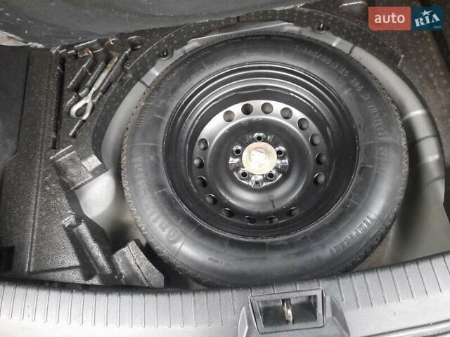 Серый Ниссан Кашкай, объемом двигателя 1.6 л и пробегом 241 тыс. км за 7850 $, фото 20 на Automoto.ua