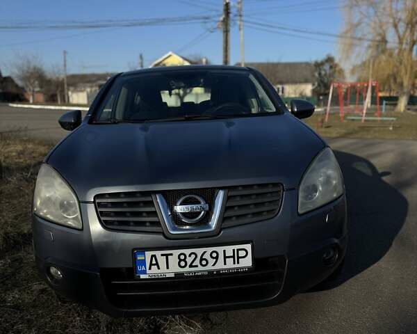 Серый Ниссан Кашкай, объемом двигателя 2 л и пробегом 290 тыс. км за 7500 $, фото 2 на Automoto.ua