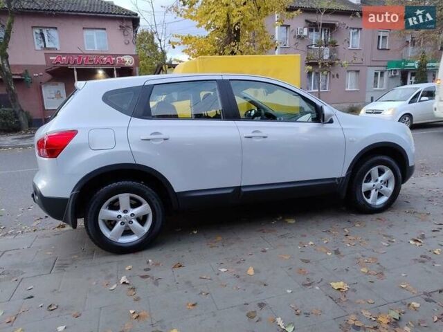 Серый Ниссан Кашкай, объемом двигателя 2 л и пробегом 287 тыс. км за 8200 $, фото 1 на Automoto.ua