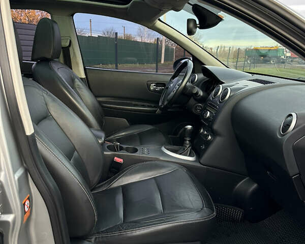 Сірий Ніссан Кашкай, об'ємом двигуна 1.5 л та пробігом 197 тис. км за 8650 $, фото 17 на Automoto.ua