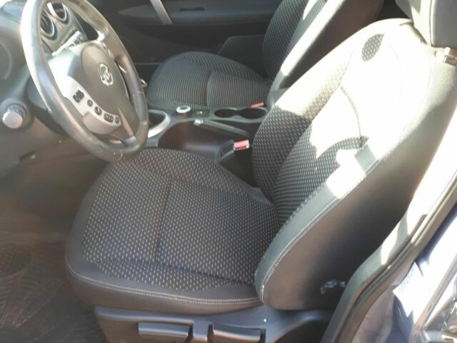 Серый Ниссан Кашкай, объемом двигателя 0 л и пробегом 146 тыс. км за 8800 $, фото 7 на Automoto.ua