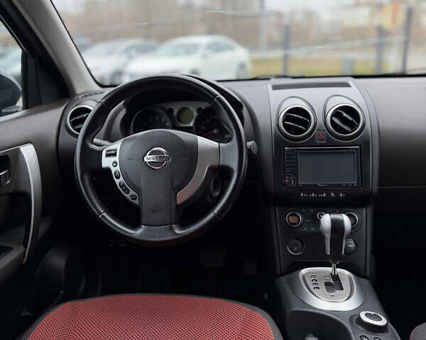 Сірий Ніссан Кашкай, об'ємом двигуна 2 л та пробігом 229 тис. км за 6500 $, фото 6 на Automoto.ua