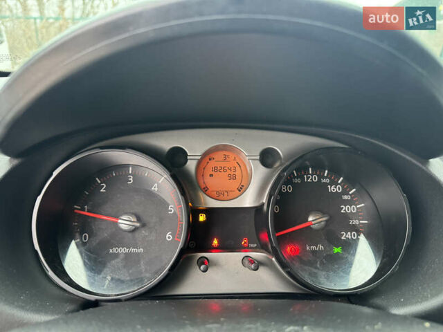 Серый Ниссан Кашкай, объемом двигателя 1.5 л и пробегом 183 тыс. км за 8200 $, фото 16 на Automoto.ua