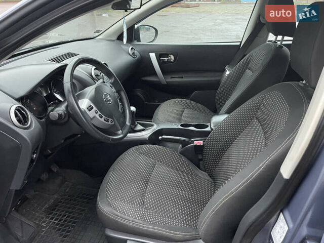 Серый Ниссан Кашкай, объемом двигателя 1.6 л и пробегом 212 тыс. км за 7800 $, фото 25 на Automoto.ua