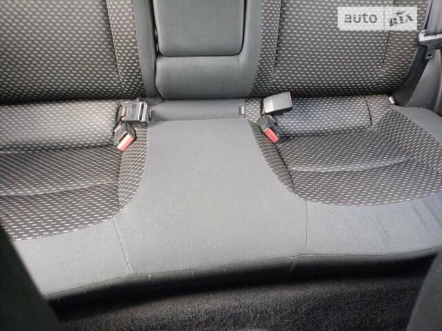 Серый Ниссан Кашкай, объемом двигателя 1.6 л и пробегом 250 тыс. км за 7700 $, фото 10 на Automoto.ua