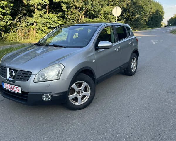 Сірий Ніссан Кашкай, об'ємом двигуна 1.5 л та пробігом 218 тис. км за 7650 $, фото 2 на Automoto.ua