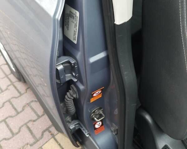 Серый Ниссан Кашкай, объемом двигателя 1.6 л и пробегом 241 тыс. км за 7850 $, фото 43 на Automoto.ua