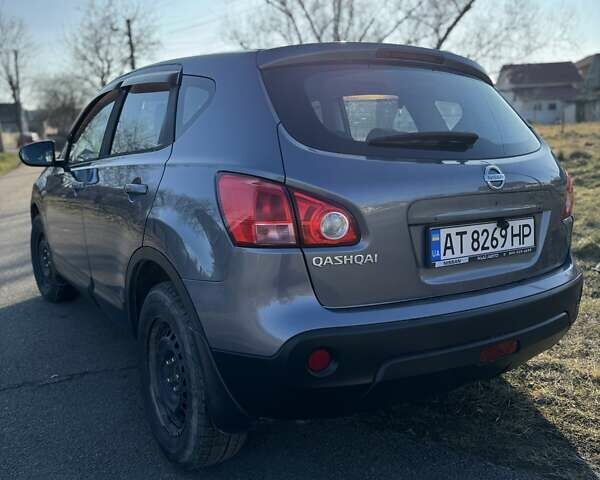 Серый Ниссан Кашкай, объемом двигателя 2 л и пробегом 290 тыс. км за 7500 $, фото 7 на Automoto.ua