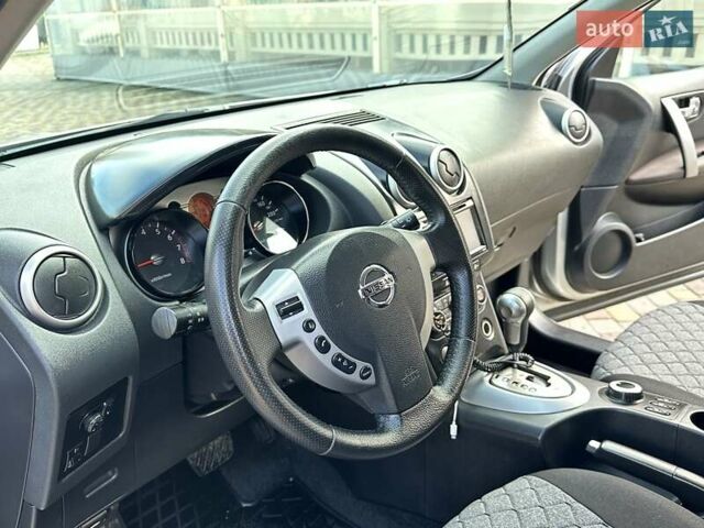 Серый Ниссан Кашкай, объемом двигателя 2 л и пробегом 146 тыс. км за 8900 $, фото 43 на Automoto.ua