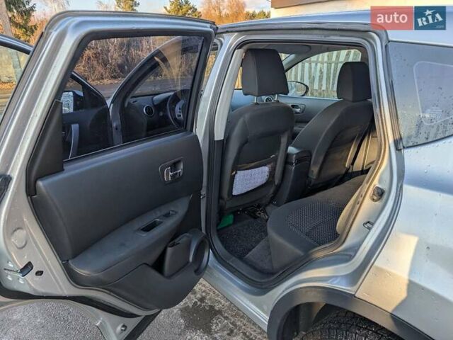 Серый Ниссан Кашкай, объемом двигателя 1.5 л и пробегом 272 тыс. км за 7999 $, фото 9 на Automoto.ua