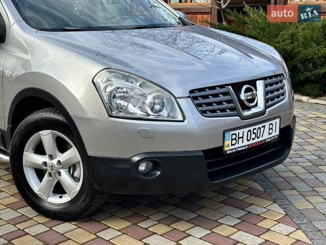 Серый Ниссан Кашкай, объемом двигателя 2 л и пробегом 146 тыс. км за 8900 $, фото 6 на Automoto.ua