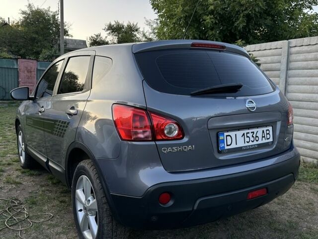 Серый Ниссан Кашкай, объемом двигателя 1.5 л и пробегом 256 тыс. км за 8500 $, фото 2 на Automoto.ua