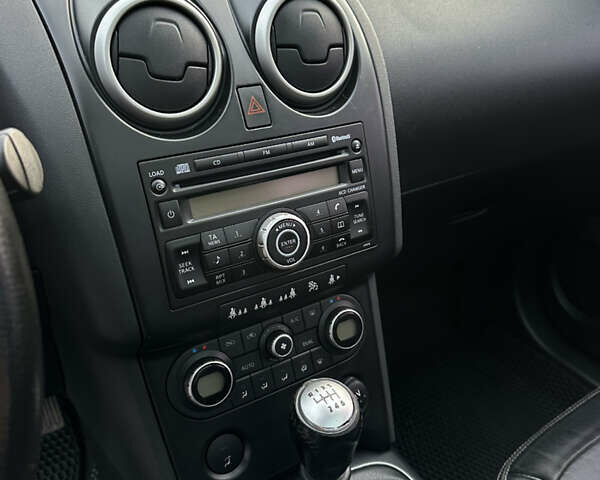 Сірий Ніссан Кашкай, об'ємом двигуна 1.5 л та пробігом 197 тис. км за 8650 $, фото 19 на Automoto.ua