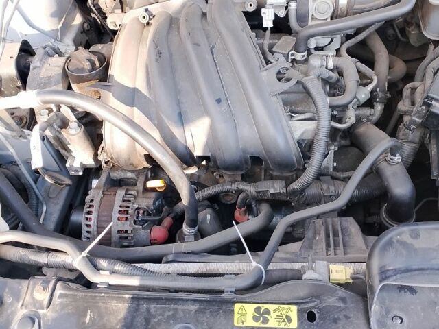 Серый Ниссан Кашкай, объемом двигателя 1.6 л и пробегом 272 тыс. км за 7200 $, фото 8 на Automoto.ua