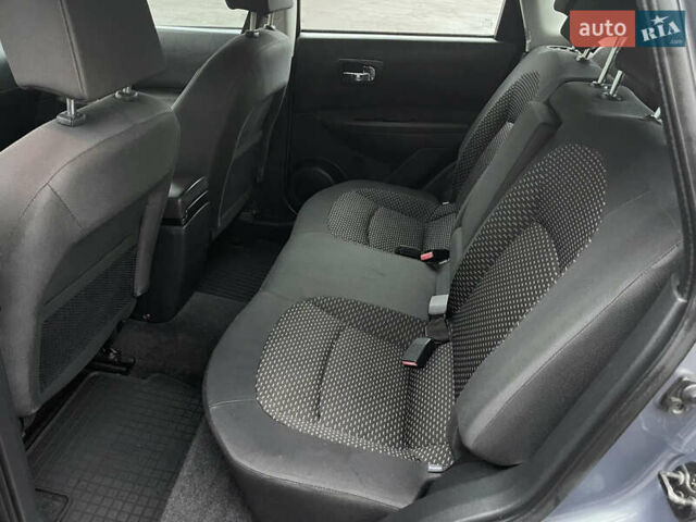 Серый Ниссан Кашкай, объемом двигателя 1.6 л и пробегом 212 тыс. км за 7800 $, фото 24 на Automoto.ua