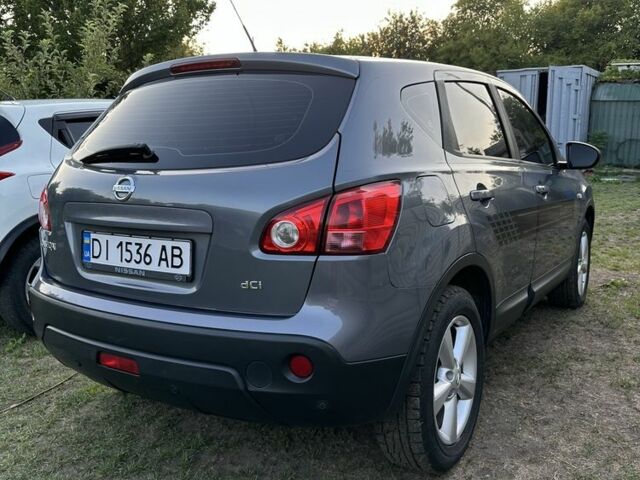 Серый Ниссан Кашкай, объемом двигателя 1.5 л и пробегом 256 тыс. км за 8500 $, фото 1 на Automoto.ua