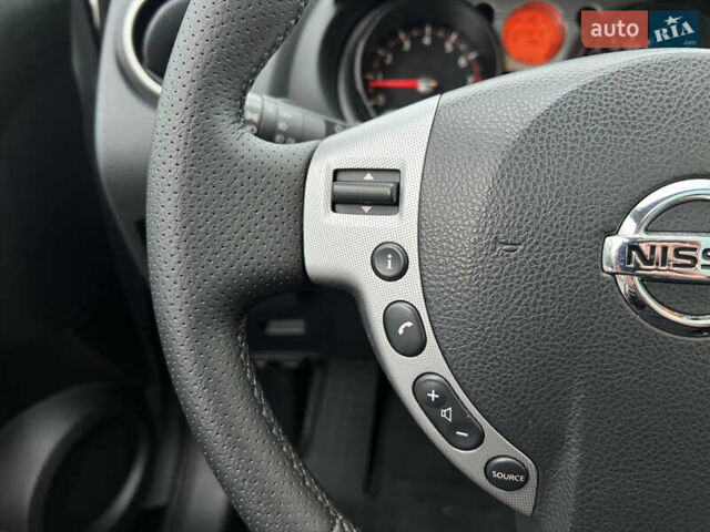 Серый Ниссан Кашкай, объемом двигателя 1.6 л и пробегом 223 тыс. км за 8800 $, фото 50 на Automoto.ua