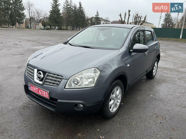 Серый Ниссан Кашкай, объемом двигателя 1.6 л и пробегом 212 тыс. км за 7800 $, фото 9 на Automoto.ua