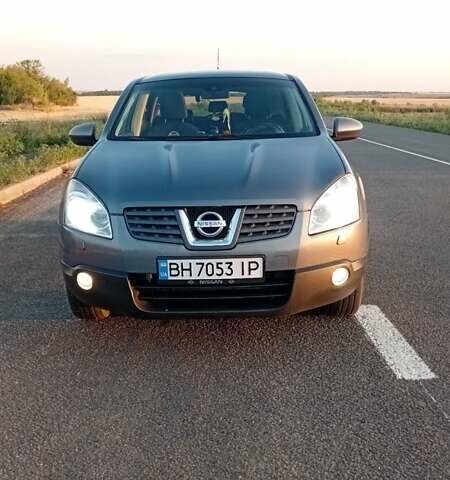 Сірий Ніссан Кашкай, об'ємом двигуна 1.5 л та пробігом 212 тис. км за 8000 $, фото 6 на Automoto.ua