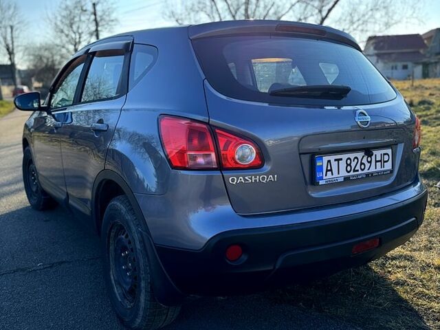 Серый Ниссан Кашкай, объемом двигателя 2 л и пробегом 290 тыс. км за 7500 $, фото 6 на Automoto.ua