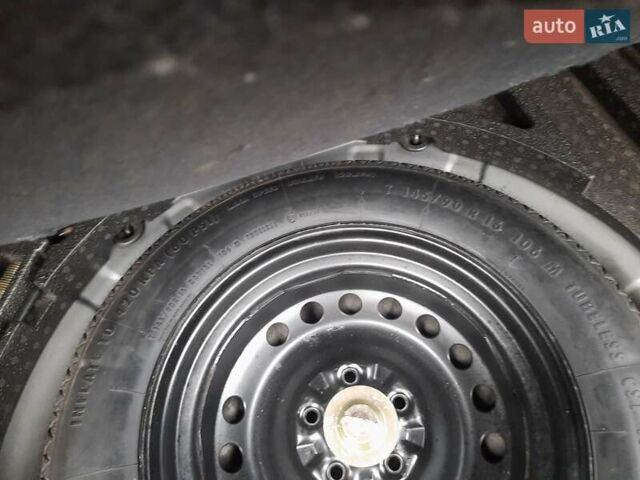 Серый Ниссан Кашкай, объемом двигателя 1.6 л и пробегом 241 тыс. км за 7850 $, фото 17 на Automoto.ua