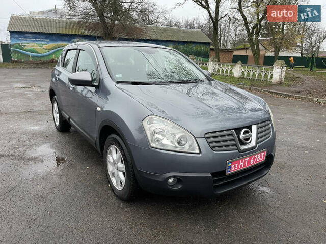 Серый Ниссан Кашкай, объемом двигателя 1.6 л и пробегом 212 тыс. км за 7800 $, фото 3 на Automoto.ua