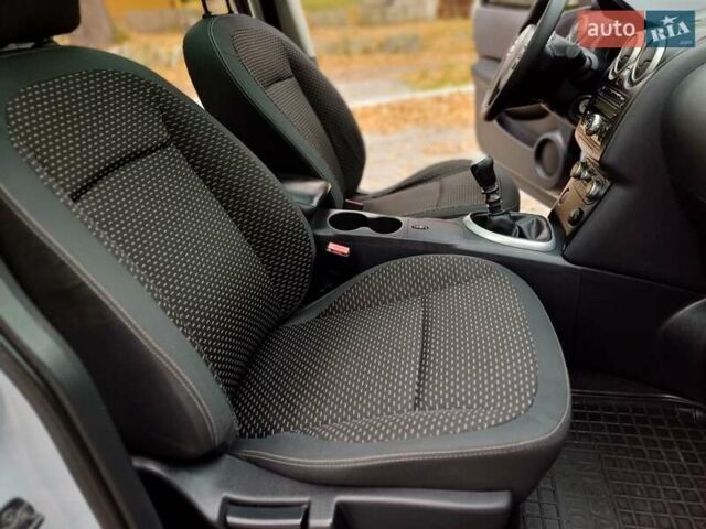 Ніссан Кашкай 2007 у Дрогобичі на Automoto.ua Сірий Ніссан Кашкай, об'ємом двигуна 2 л та пробігом 277 тис. км за 8450 $, фото 28 на Automoto.ua