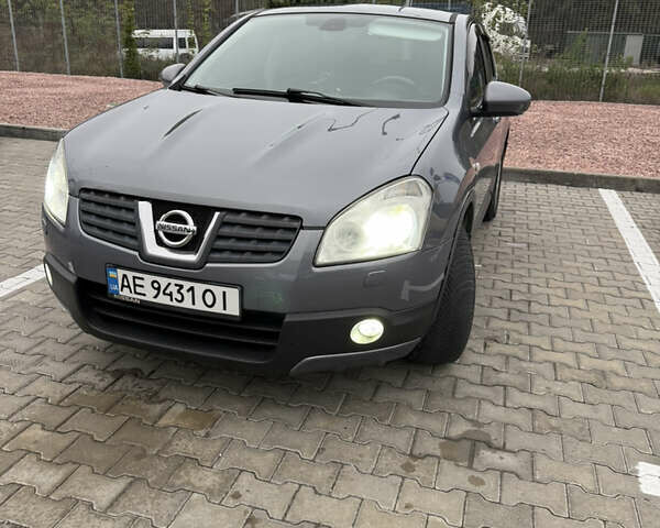 Сірий Ніссан Кашкай, об'ємом двигуна 2 л та пробігом 260 тис. км за 8100 $, фото 19 на Automoto.ua