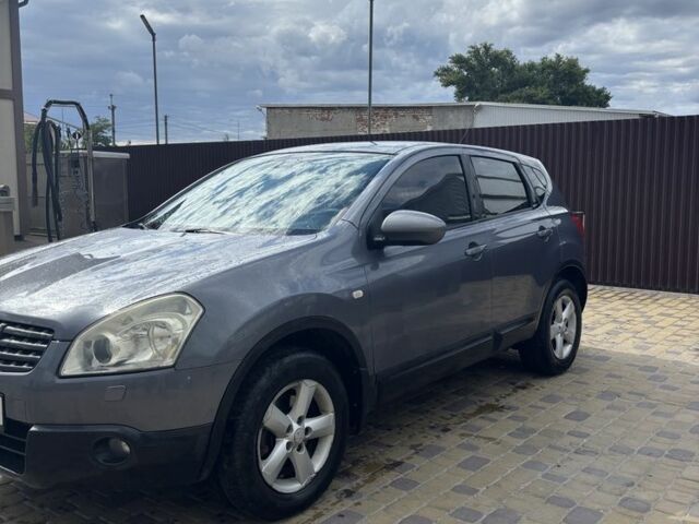 Серый Ниссан Кашкай, объемом двигателя 1.5 л и пробегом 368 тыс. км за 6700 $, фото 3 на Automoto.ua