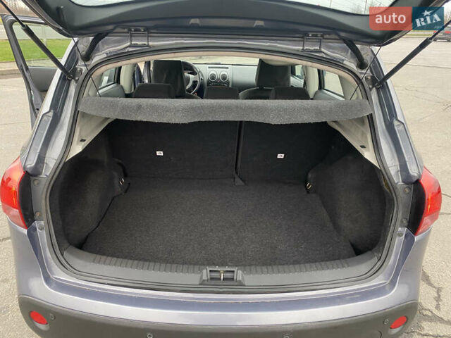 Серый Ниссан Кашкай, объемом двигателя 1.5 л и пробегом 228 тыс. км за 7600 $, фото 31 на Automoto.ua