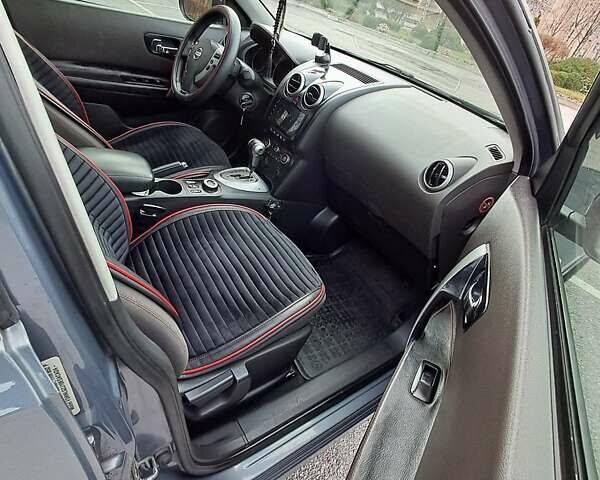 Сірий Ніссан Кашкай, об'ємом двигуна 2 л та пробігом 256 тис. км за 6950 $, фото 5 на Automoto.ua