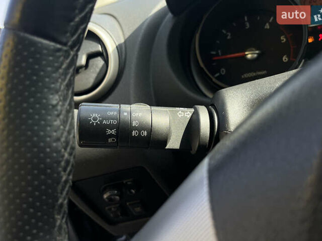 Серый Ниссан Кашкай, объемом двигателя 2 л и пробегом 207 тыс. км за 7999 $, фото 23 на Automoto.ua