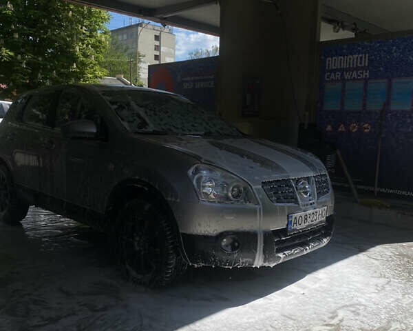 Серый Ниссан Кашкай, объемом двигателя 2 л и пробегом 170 тыс. км за 8500 $, фото 9 на Automoto.ua