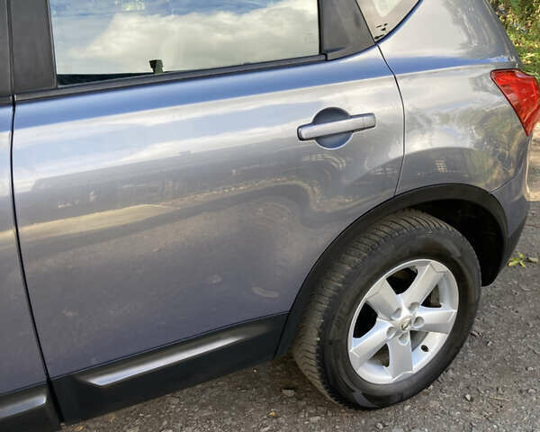 Серый Ниссан Кашкай, объемом двигателя 2 л и пробегом 222 тыс. км за 7850 $, фото 7 на Automoto.ua