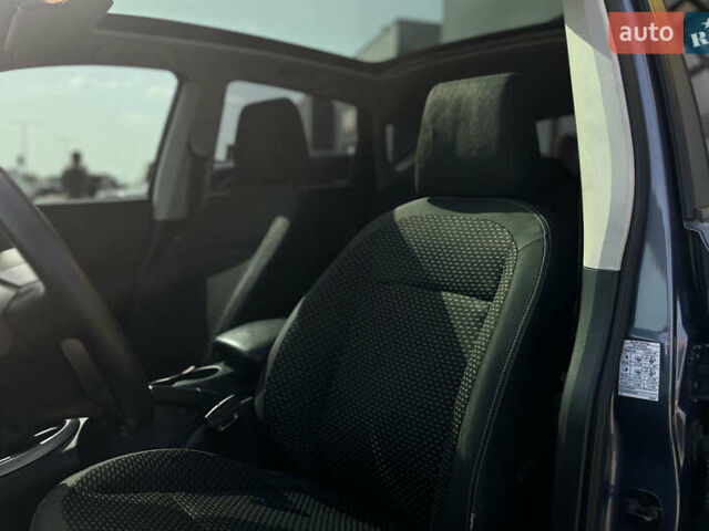 Серый Ниссан Кашкай, объемом двигателя 2 л и пробегом 207 тыс. км за 7999 $, фото 26 на Automoto.ua