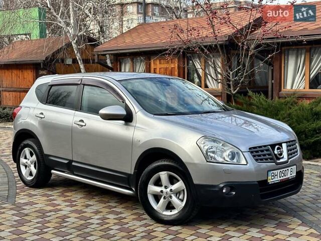 Серый Ниссан Кашкай, объемом двигателя 2 л и пробегом 146 тыс. км за 8900 $, фото 3 на Automoto.ua