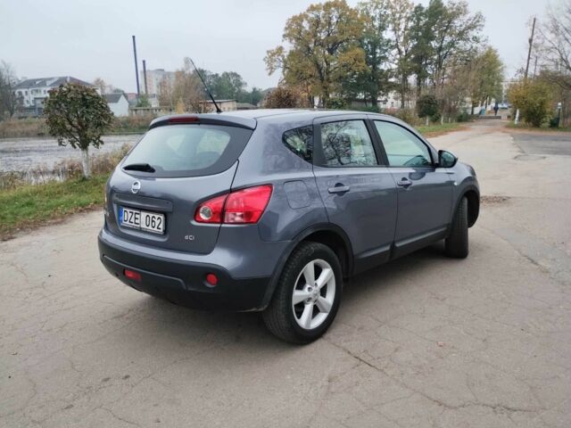 Серый Ниссан Кашкай, объемом двигателя 2 л и пробегом 239 тыс. км за 3900 $, фото 3 на Automoto.ua