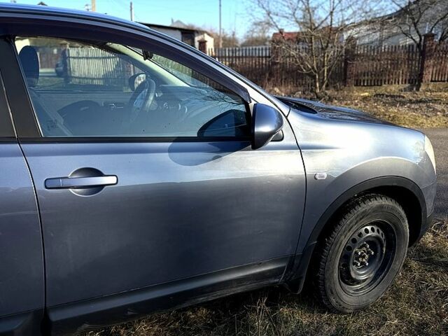 Серый Ниссан Кашкай, объемом двигателя 2 л и пробегом 290 тыс. км за 7500 $, фото 3 на Automoto.ua