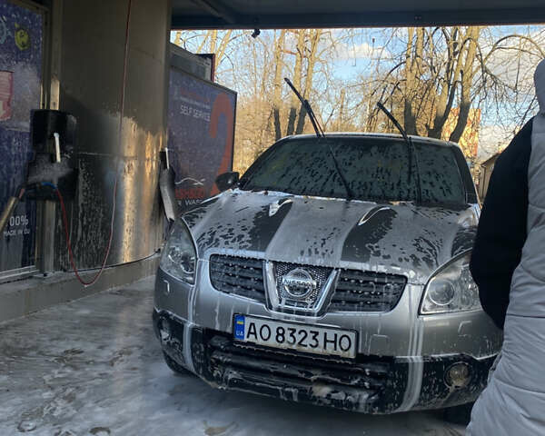 Серый Ниссан Кашкай, объемом двигателя 2 л и пробегом 170 тыс. км за 8500 $, фото 13 на Automoto.ua
