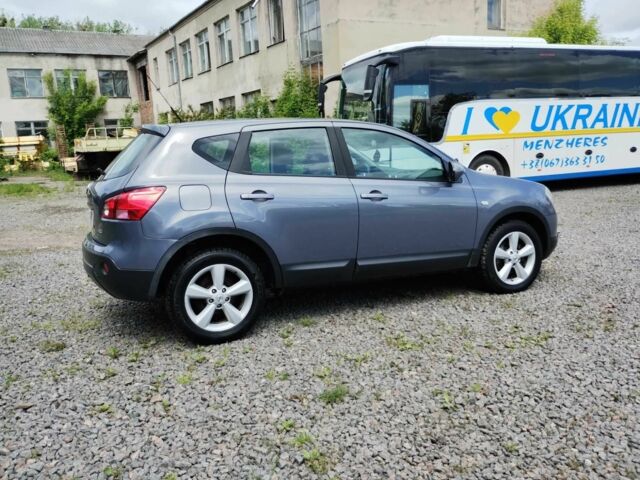 Серый Ниссан Кашкай, объемом двигателя 2 л и пробегом 287 тыс. км за 3999 $, фото 6 на Automoto.ua