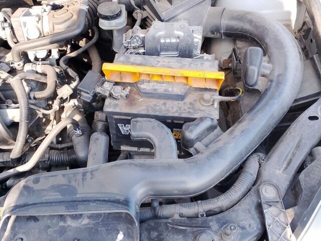 Серый Ниссан Кашкай, объемом двигателя 1.6 л и пробегом 272 тыс. км за 7200 $, фото 6 на Automoto.ua