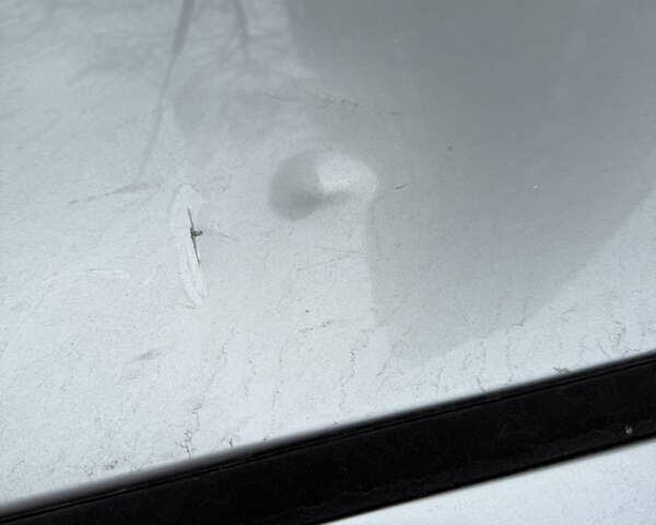 Серый Ниссан Кашкай, объемом двигателя 2 л и пробегом 130 тыс. км за 8200 $, фото 12 на Automoto.ua