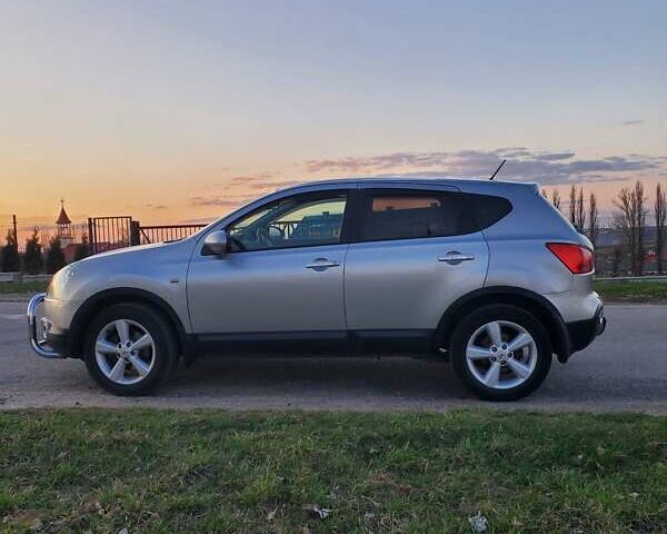 Сірий Ніссан Кашкай, об'ємом двигуна 1.6 л та пробігом 283 тис. км за 8199 $, фото 5 на Automoto.ua