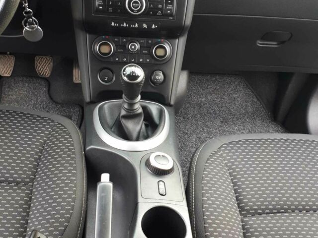 Серый Ниссан Кашкай, объемом двигателя 0 л и пробегом 146 тыс. км за 8800 $, фото 3 на Automoto.ua