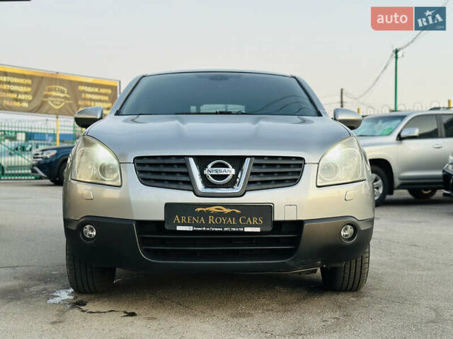 Сірий Ніссан Кашкай, об'ємом двигуна 2 л та пробігом 170 тис. км за 9200 $, фото 6 на Automoto.ua