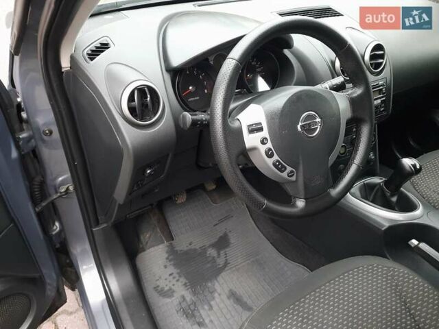 Серый Ниссан Кашкай, объемом двигателя 1.6 л и пробегом 241 тыс. км за 7850 $, фото 36 на Automoto.ua